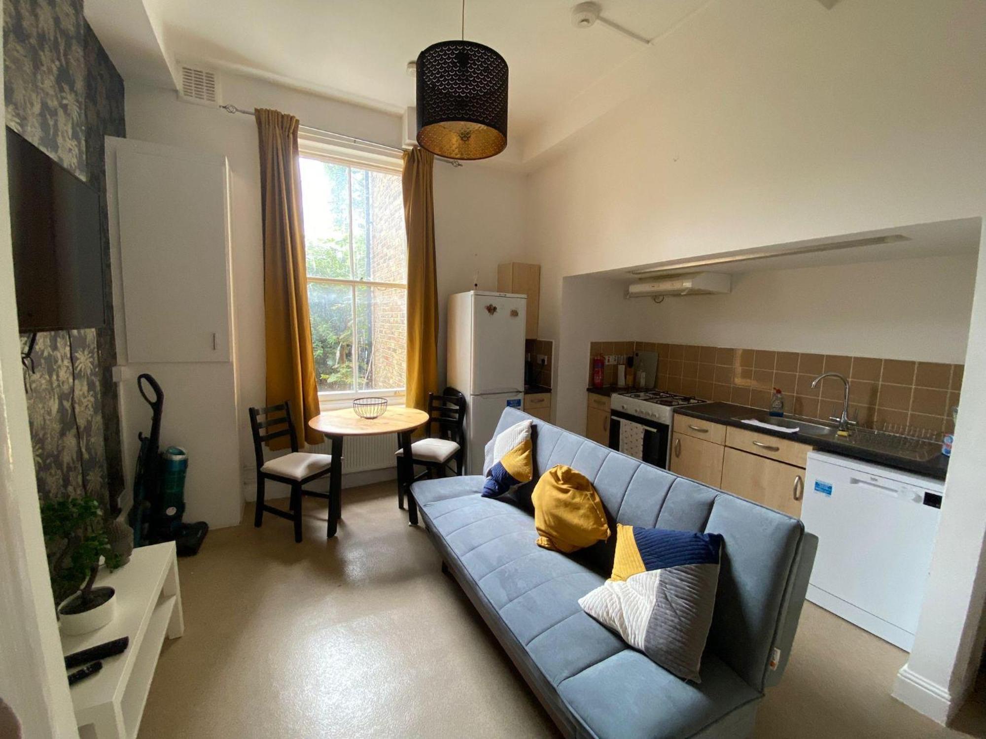 Bustling Western Apartment London Exterior foto